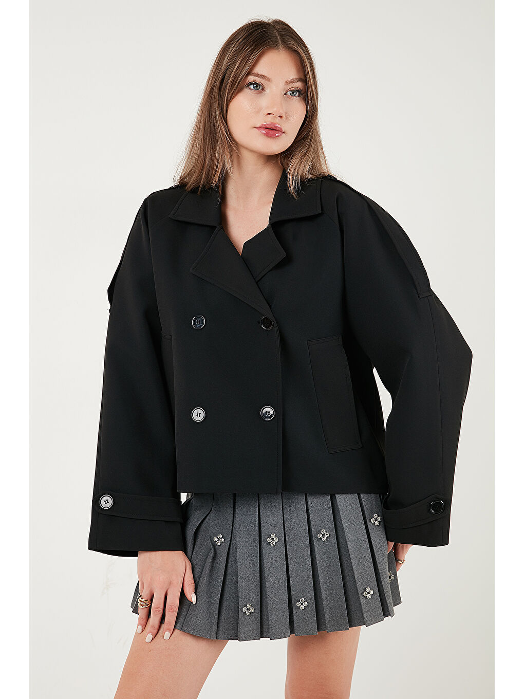 Siyah Regular Fit Kruvaze Yaka Düğmeli Astarlı Kadın Ceket Mont 6524955-4