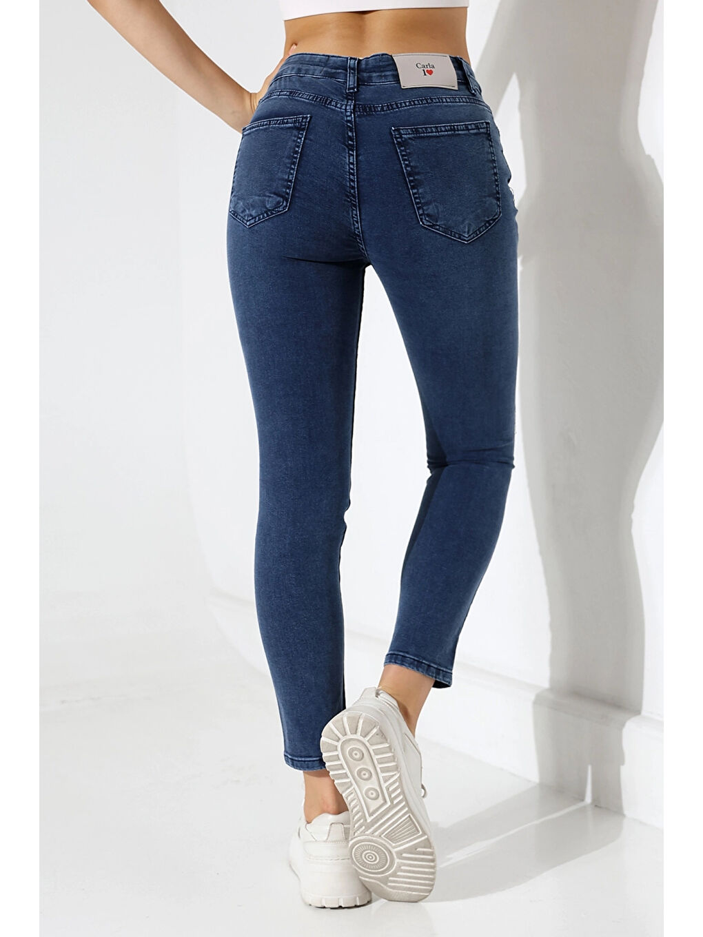 Lacivert Toparlayıcı Yüksek Bel Dar Paça Jean-1