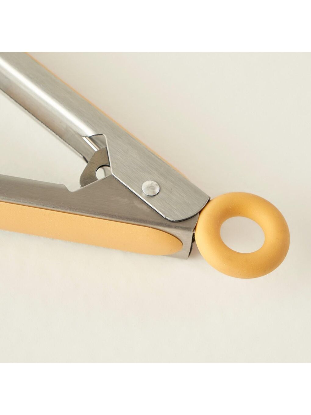 Sarı Olivia 2'li Silikon Mutfak Gereçleri Seti Hardal-3