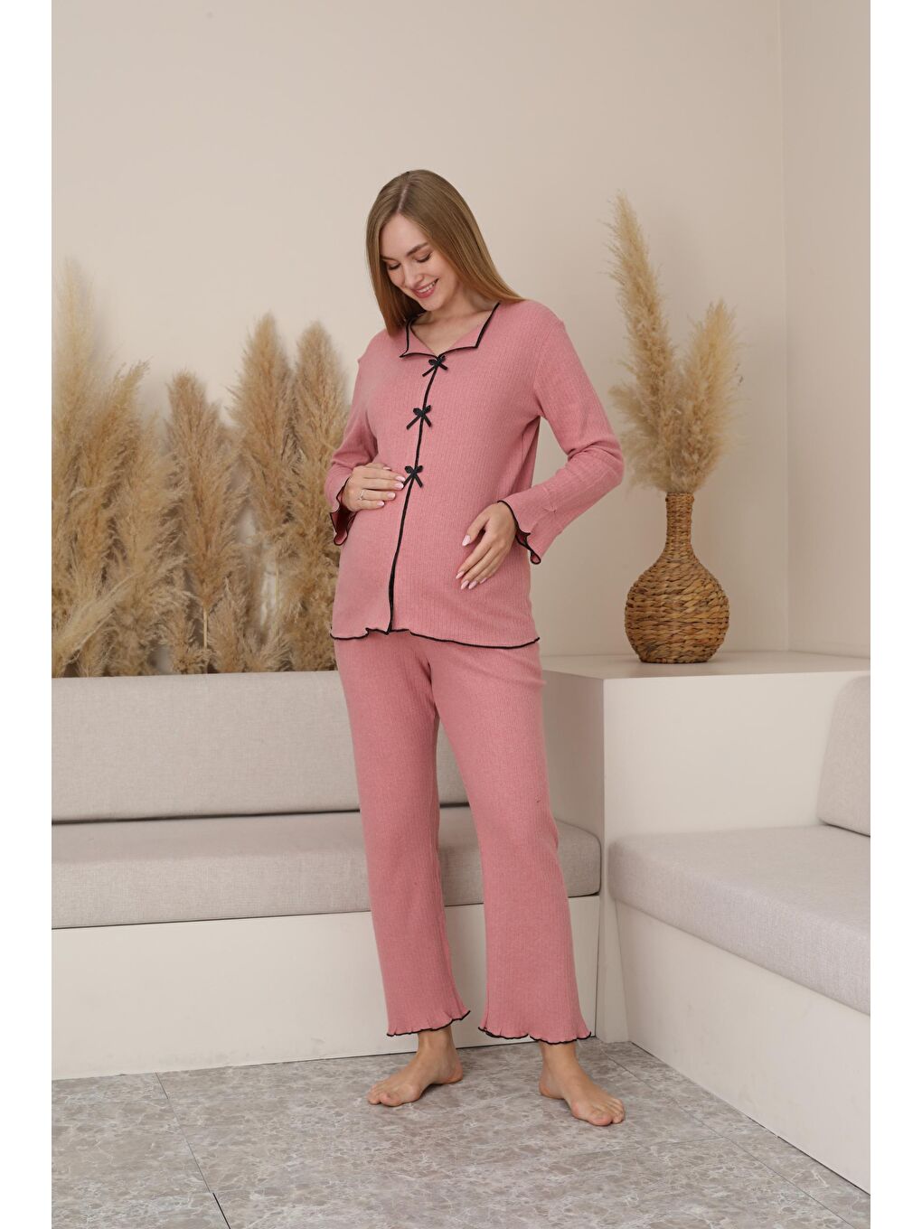 Pembe Gül Kurusu Hamile ve Lohusa Uzun Kollu Yumoş Kumaş Fiyonklu Bel Ayarlı Pijama Takımı-1