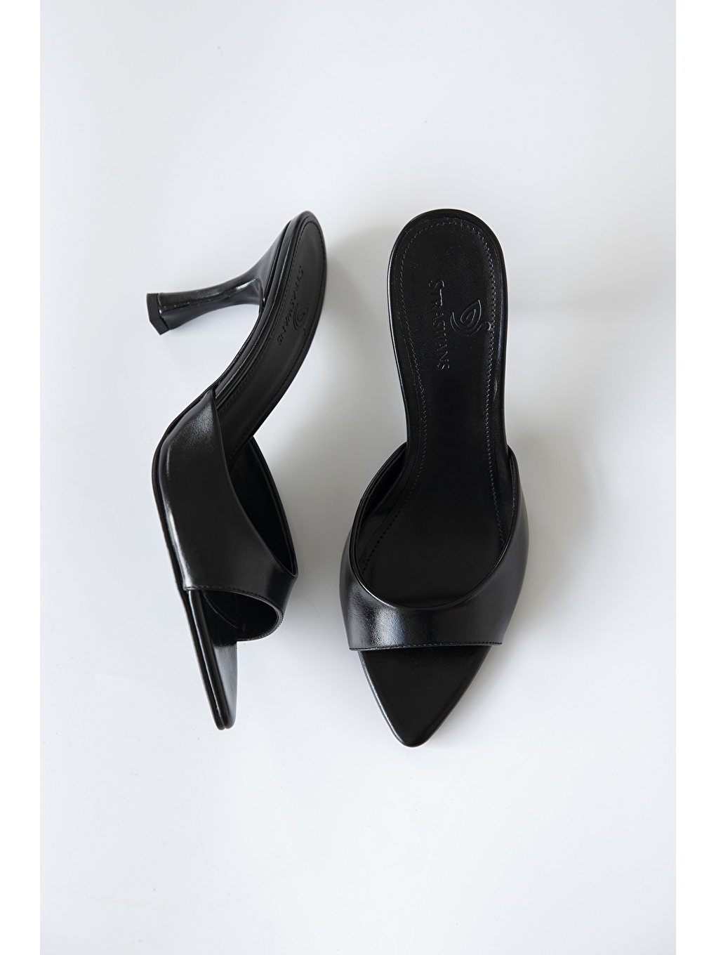 Franco Kadın Topuklu Kırışık Deri Siyah Topuklu Terlik-4