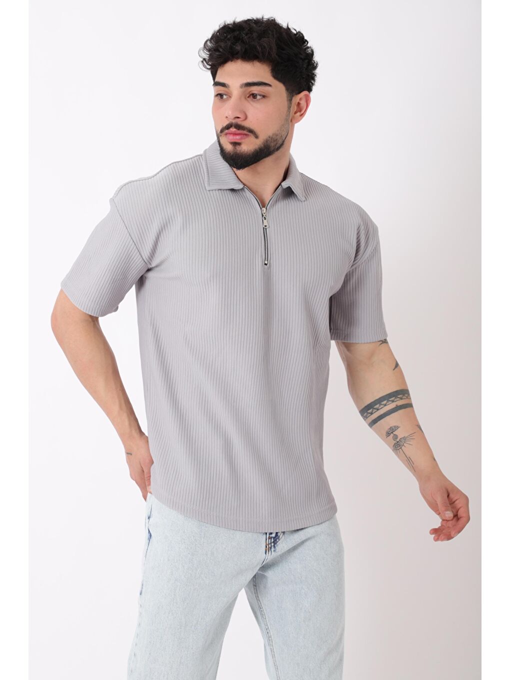 Gri Çizgili Yakalı Yarım Fermuar Oversize Tişört STU-2473_30464