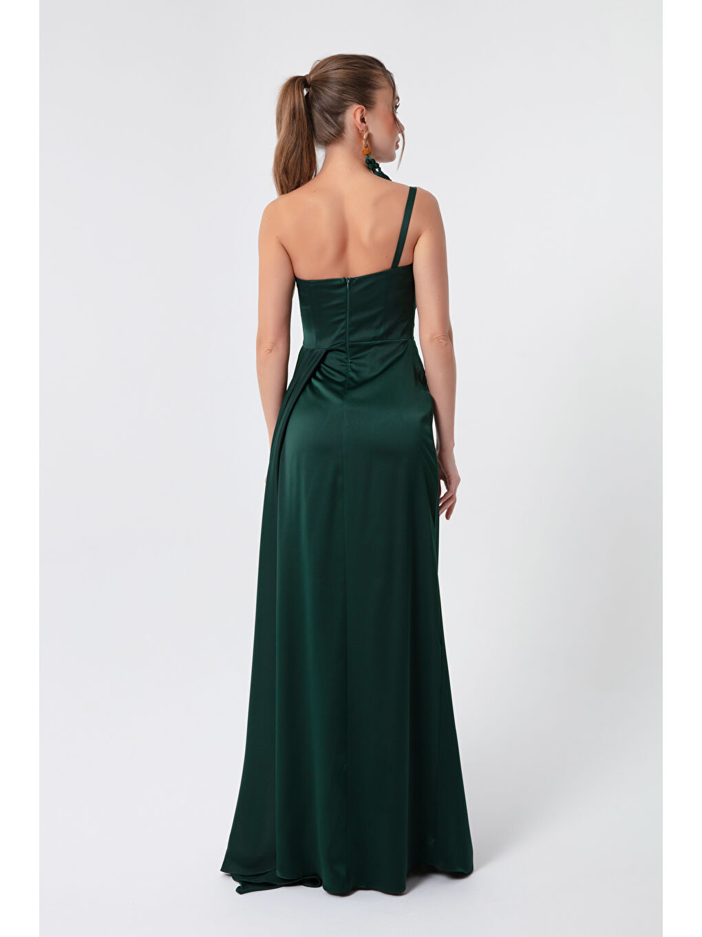 Kadın Zümrüt Yeşili Tek Omuzlu Saten Abiye & Mezuniyet Elbisesi-4