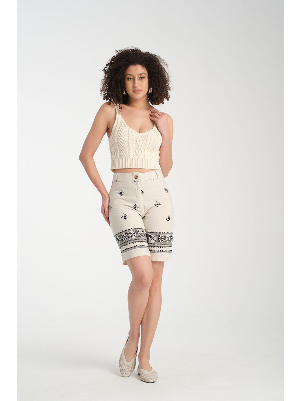 Siyah Kadın Keten Şort 8228-1