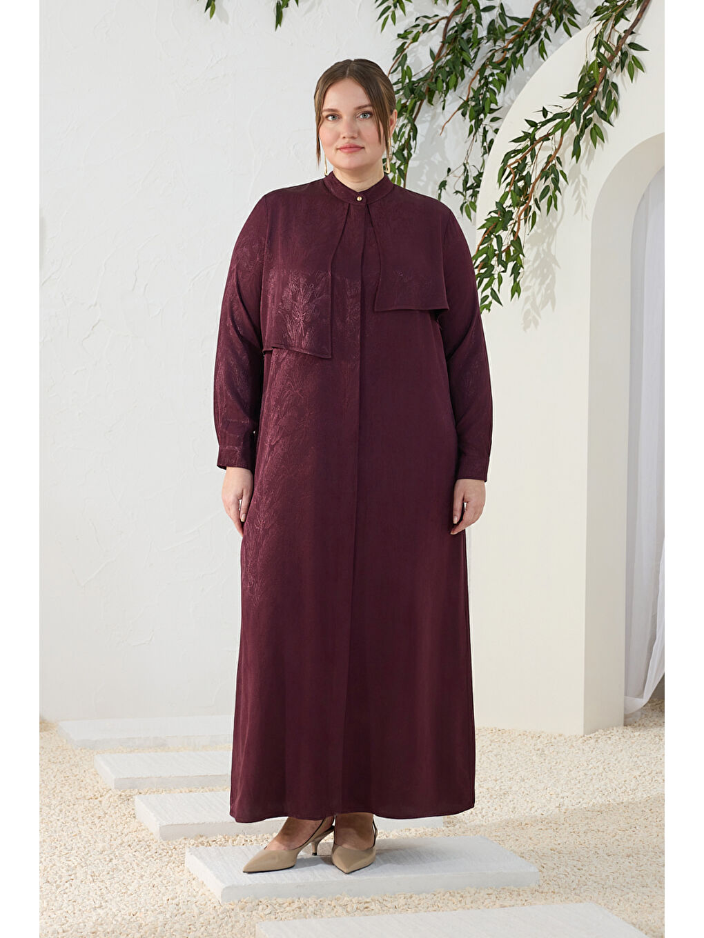 Bordo Asimetrik Rüzgarlı Ferace-1