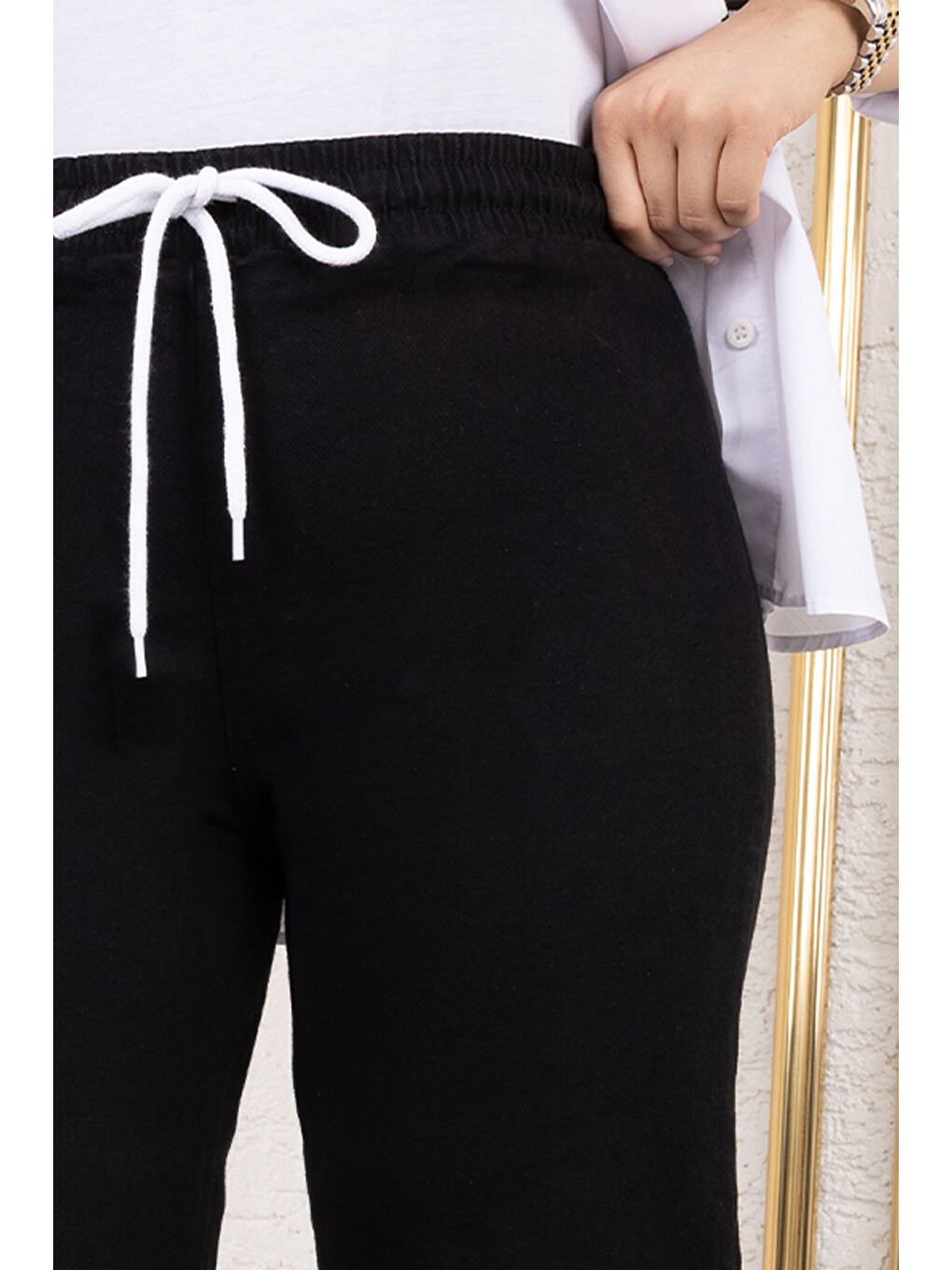 Bol Paça Beli Lastikli Jean Pantolon TSD250106 Siyah-1
