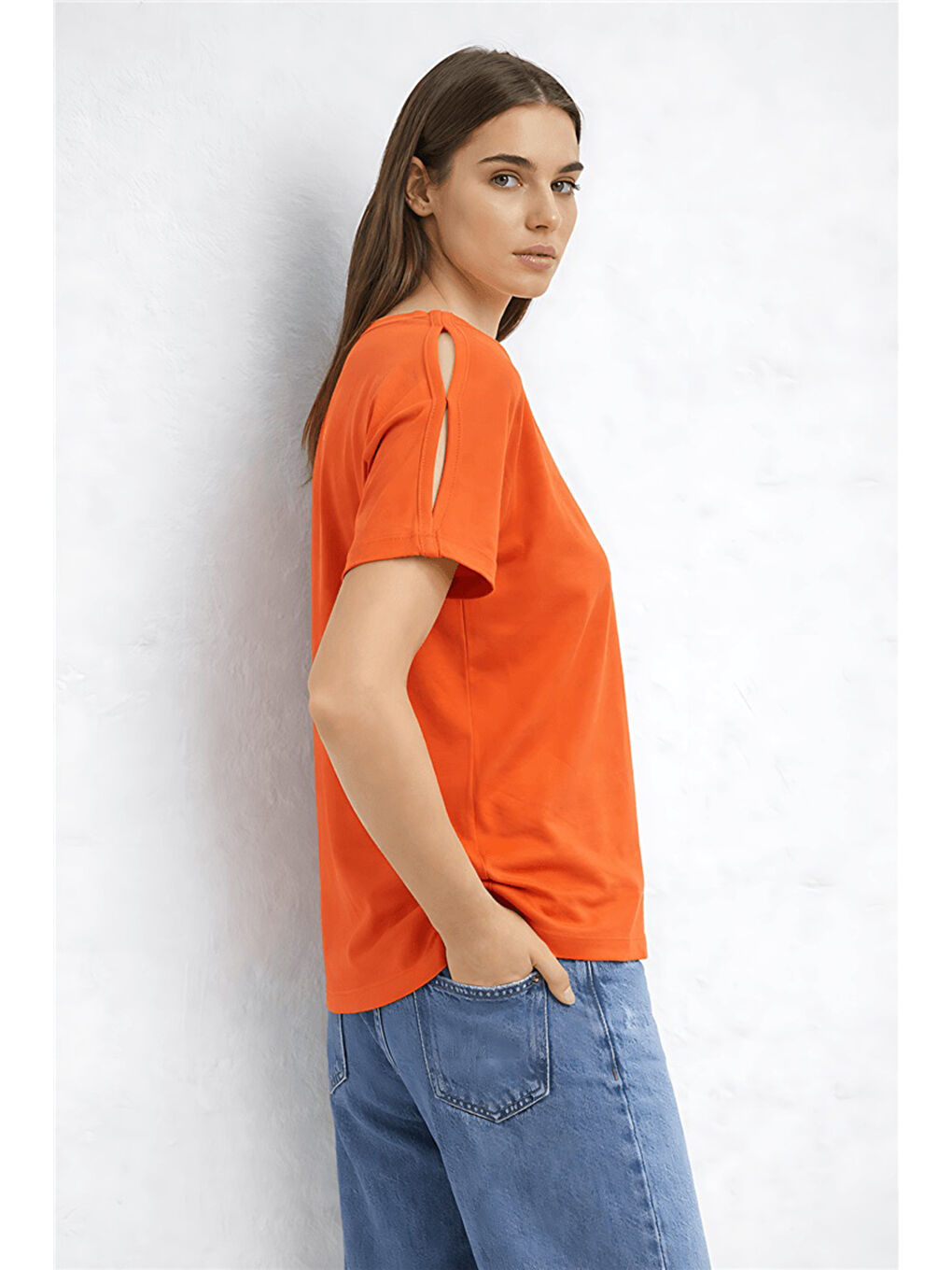 Kırmızı Pamuk ve Modal Karışımlı Yuvarlak Yaka Kadın Bluz 26Y0309K1-1