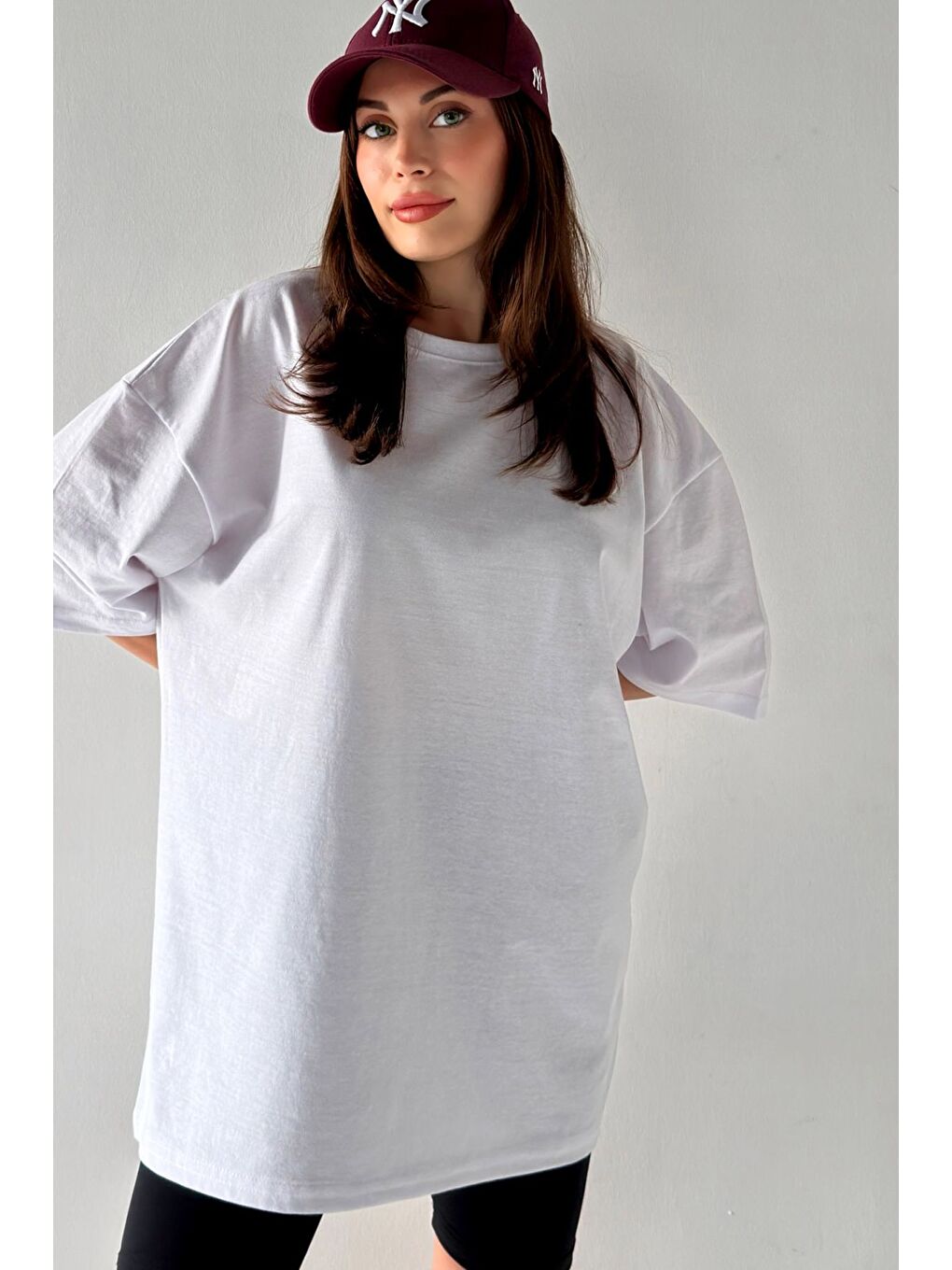 Kadın Düz Renk Beyaz Oversize T Shirt-1