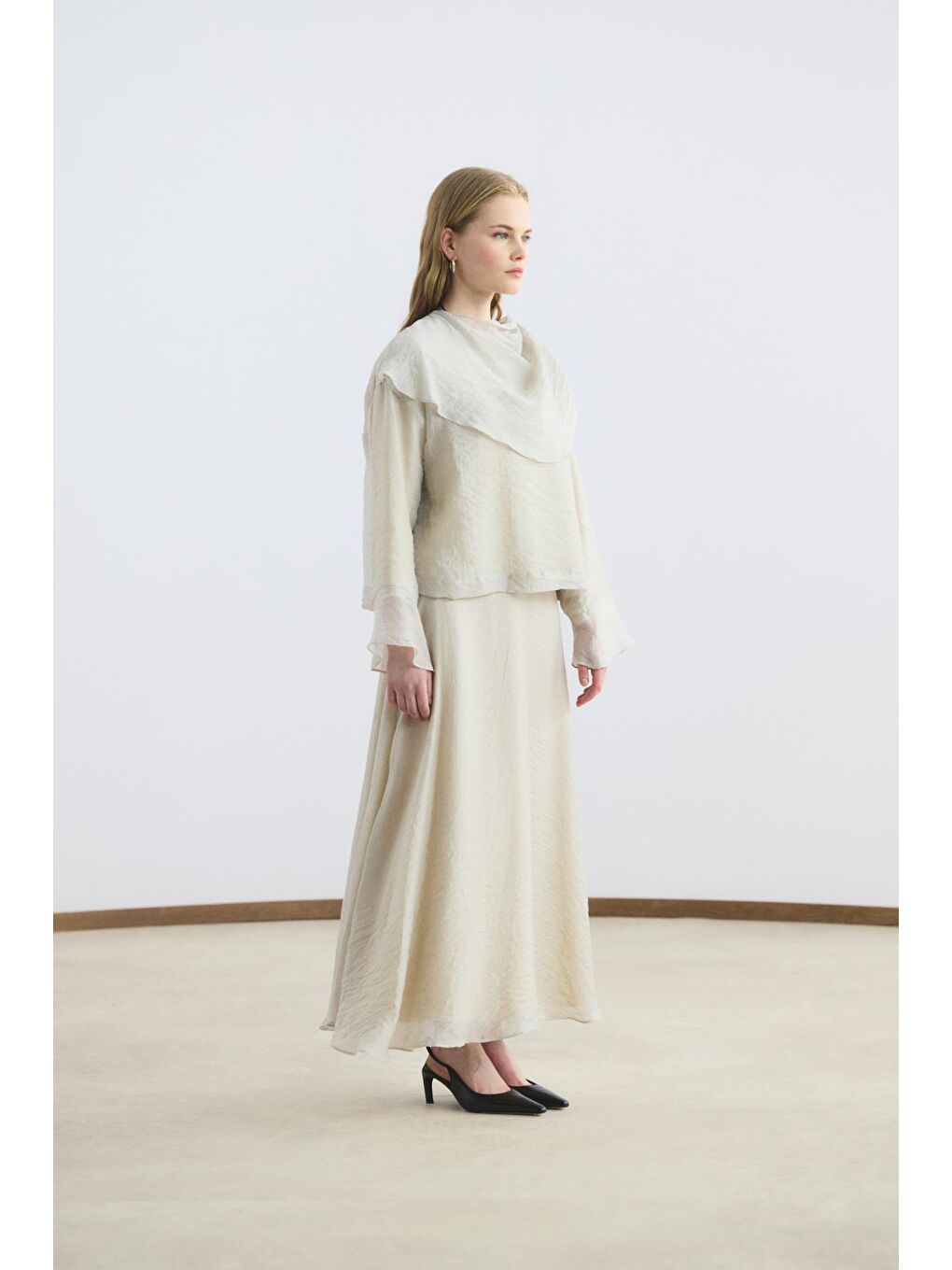 Şal Yaka Gömlek Etek Takım Bej-2