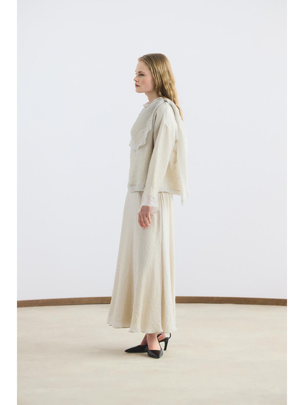 Şal Yaka Gömlek Etek Takım Bej-4