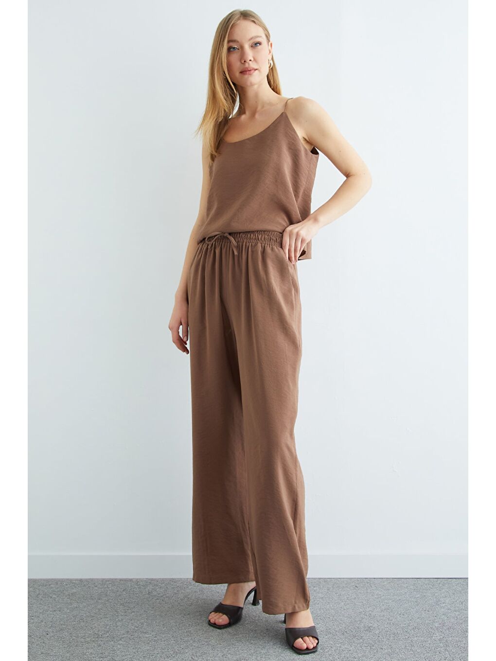 Kahverengi Basic İp Askılı Beli Lastikli 2 Li Takım-4