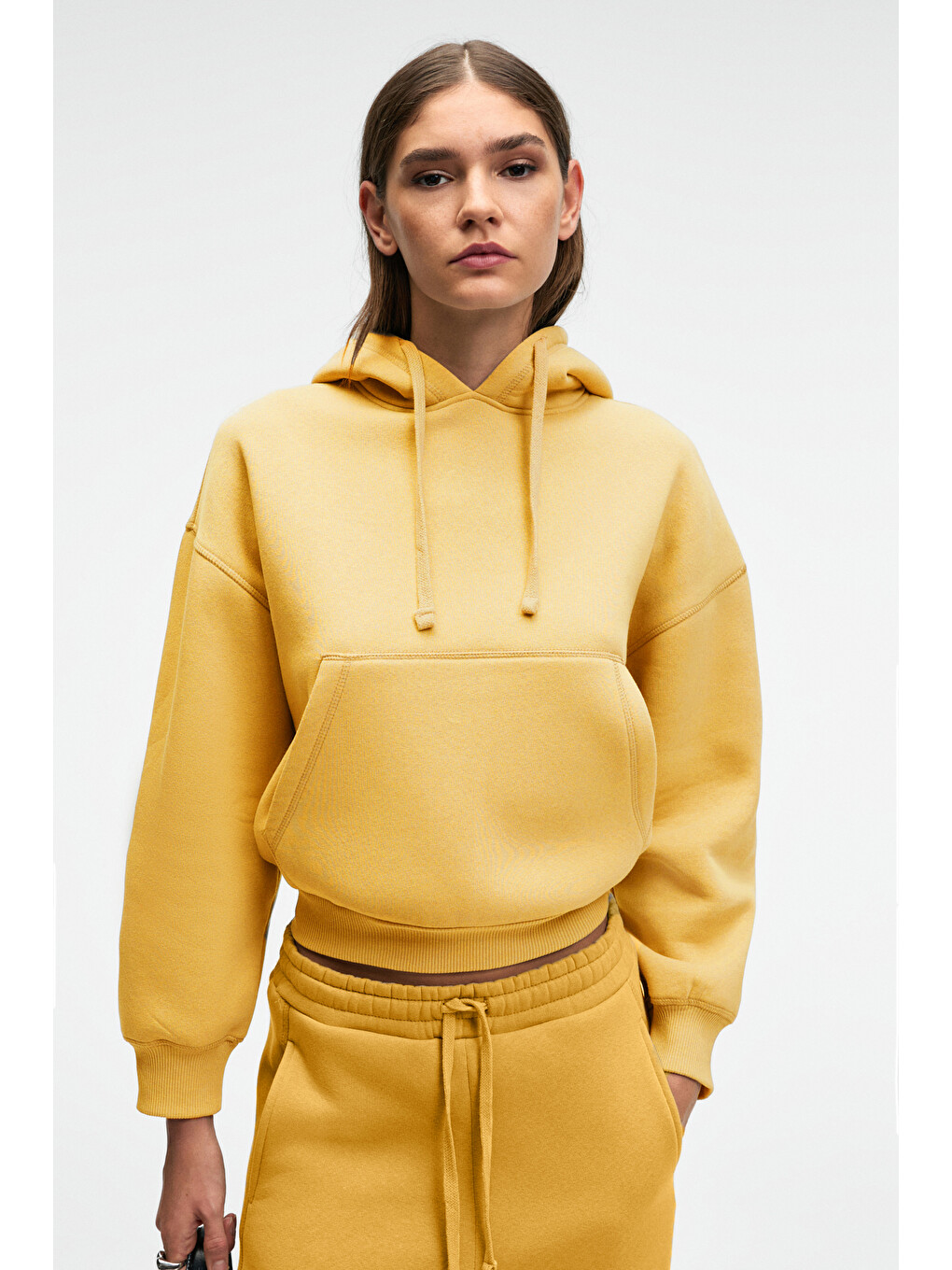 Selene Kadın Kapüşonlu Kangru Cepli Regular Fit Sarı Sweatshirt-1