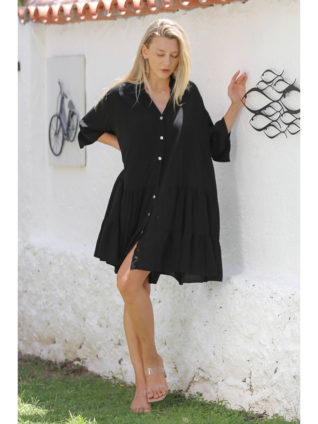 İtalyan Siyah Hakim Yaka Fırfırlı Kol Düğmeli Eteği Fırfırlı Dokuma Casual Elbise-5