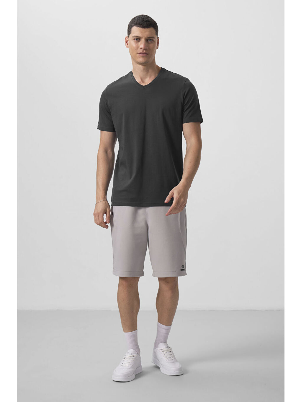 Antrasit Basic Kısa Kol Standart Kalıp V Yaka Erkek T-Shirt - 87912-1