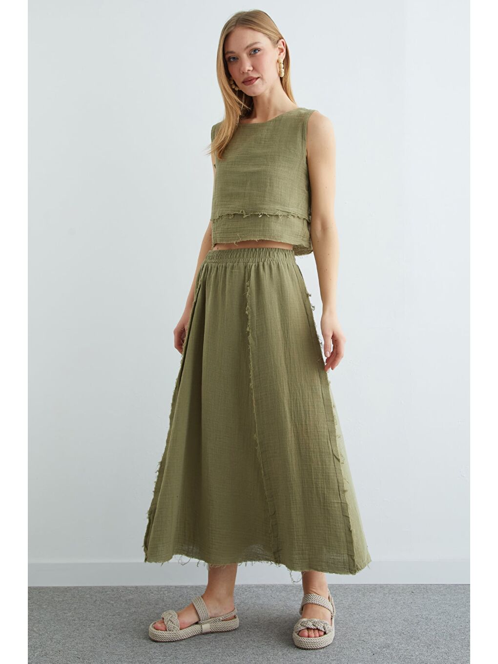 Yeşil Beli Lastikli Püsküllü Etekli Müslin 2 Li Takım-4