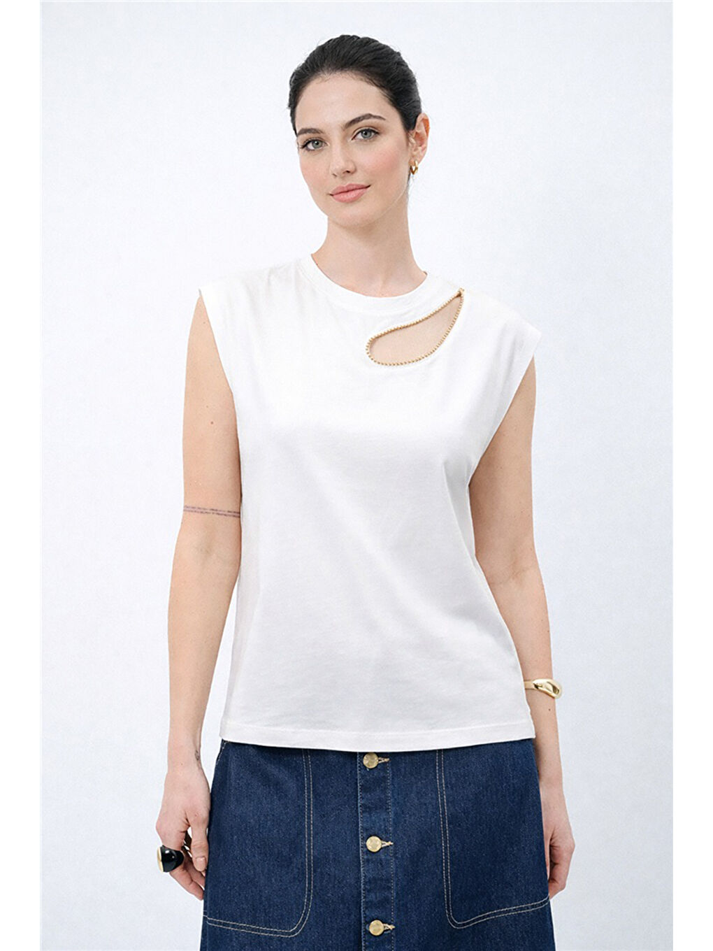 Ekru Pamuklu Pencere Detaylı Taşlı Kadın Bluz 26Y0165K1-2