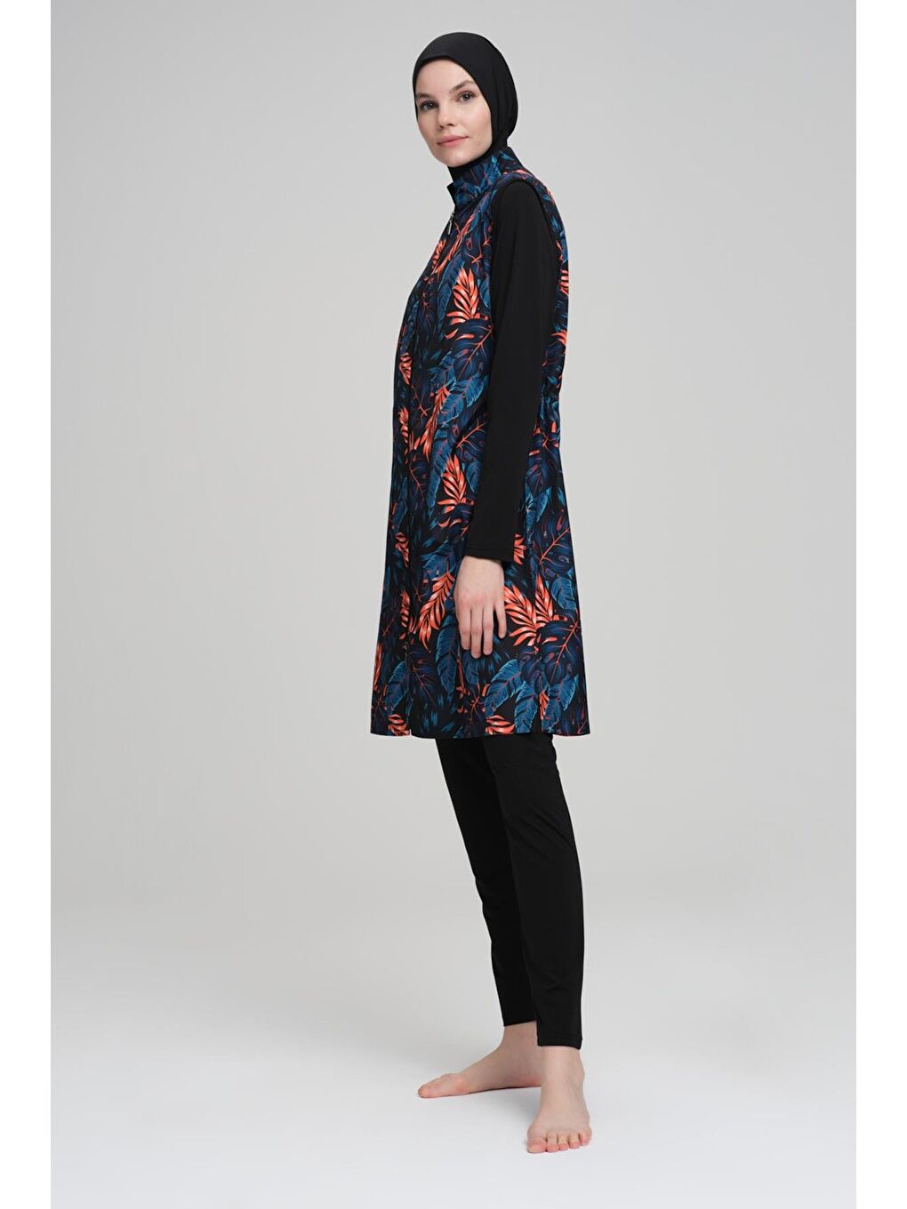 Turuncu Mavi Yaprak Desenli Siyah Jileli 3 Parça Tam Tesettür Mayo Takımı 2208-2