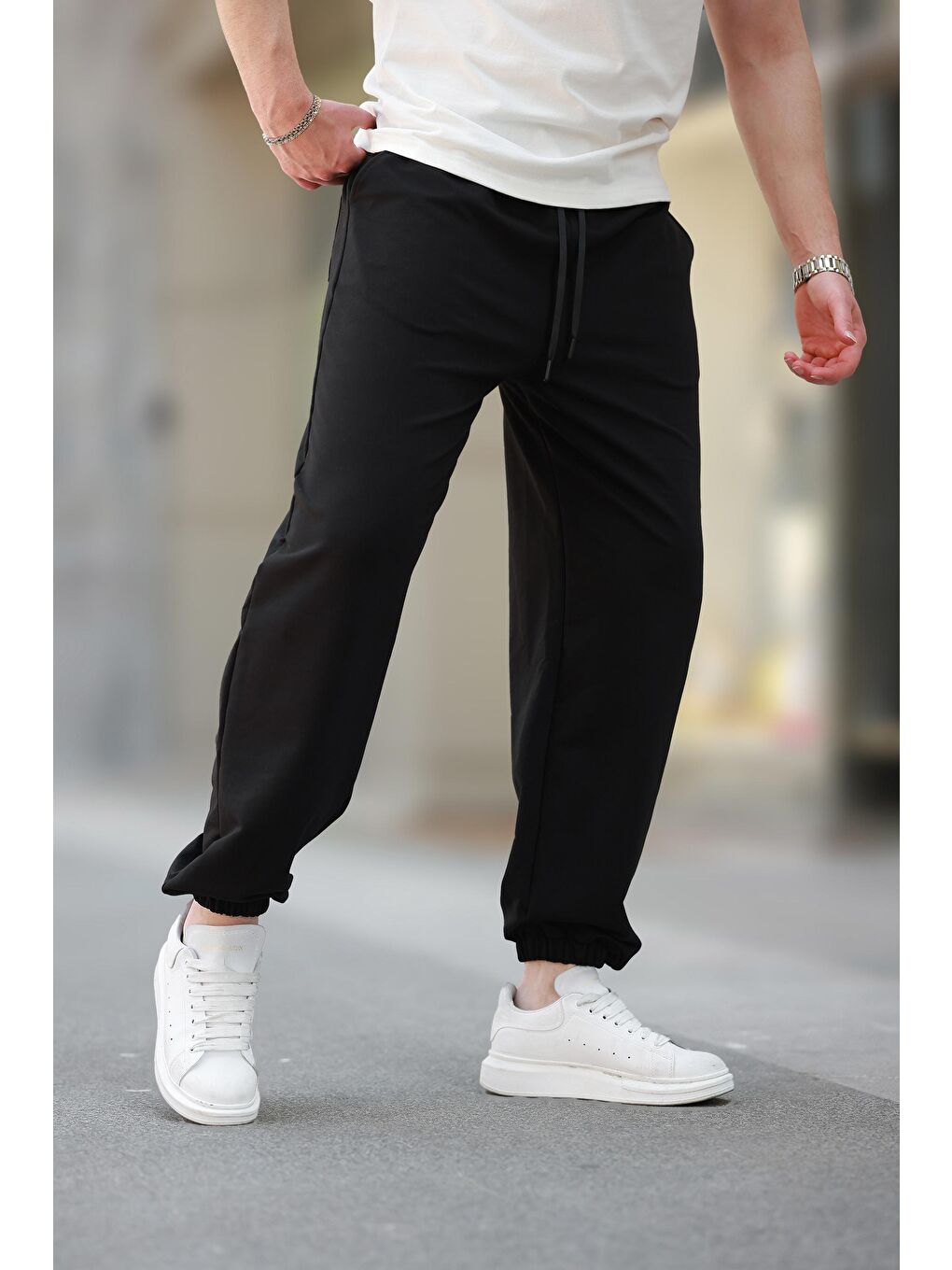 Siyah Rahat Kesim Paçası Lastikli Erkek Eşofman Altı E6573-1