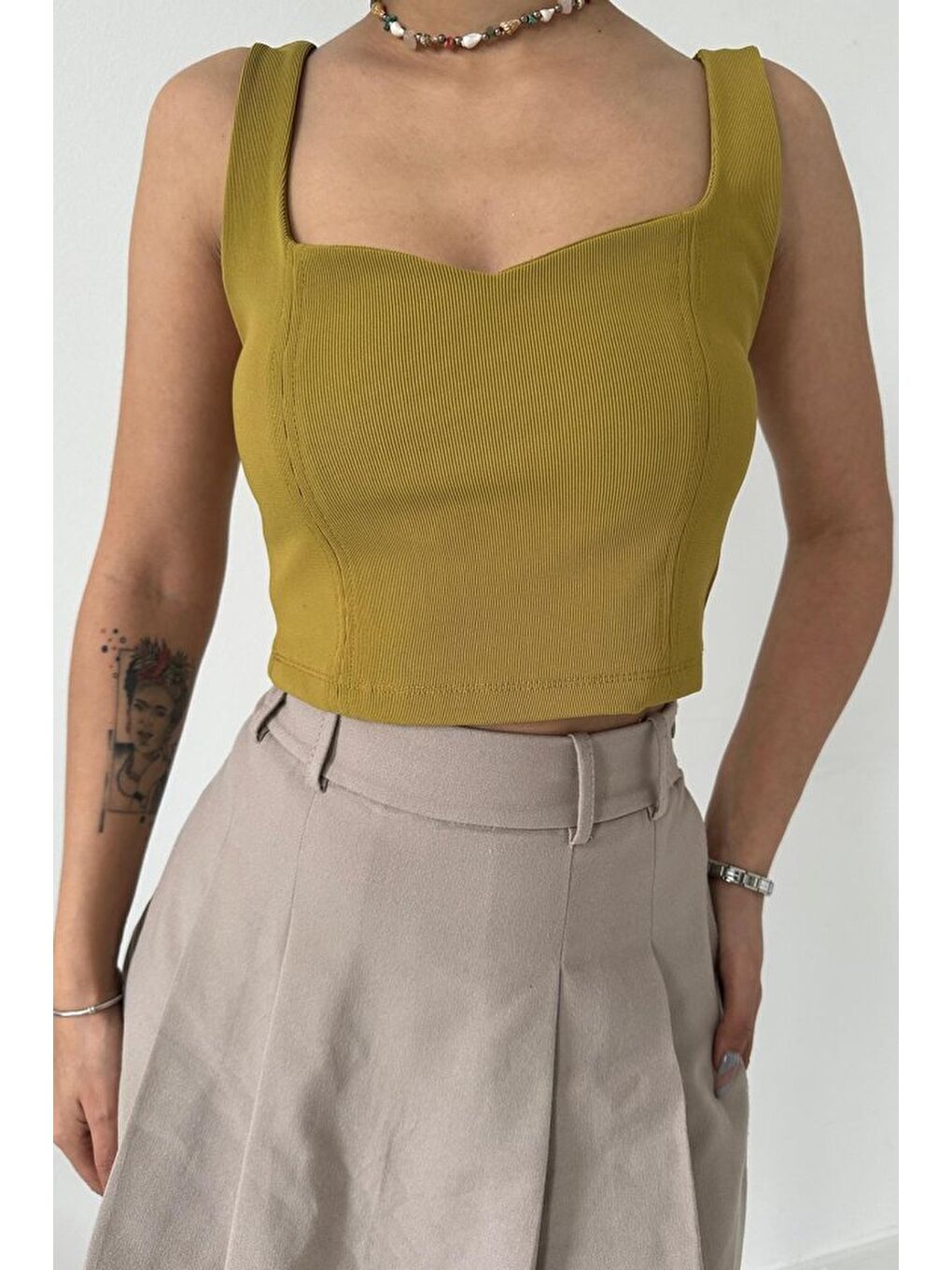 Yağ Yeşili Askılı Bluz-1