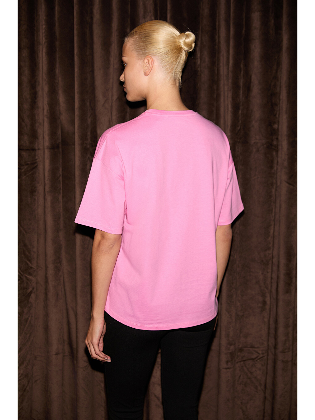 Pembe LAGERTHA Kadın %100 organik Pamuklu Kalın Dokulu Oversize Fit Yuvarlak Yakalı PEMBE T-Shirt-4