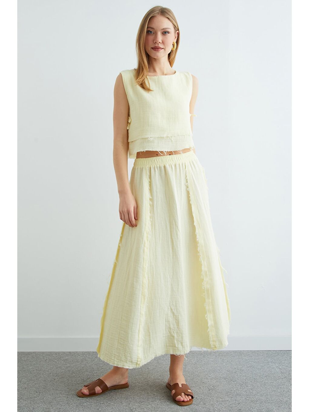 Sarı Beli Lastikli Püsküllü Etekli Müslin 2 Li Takım-4