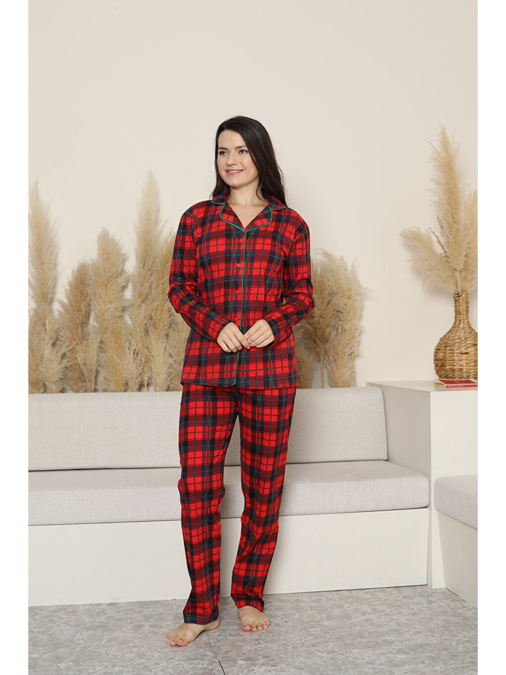 Bordo Kadın Pijama Takımı-Ekose Desenli - Pat Yakalı-Düğmeli 12283-3