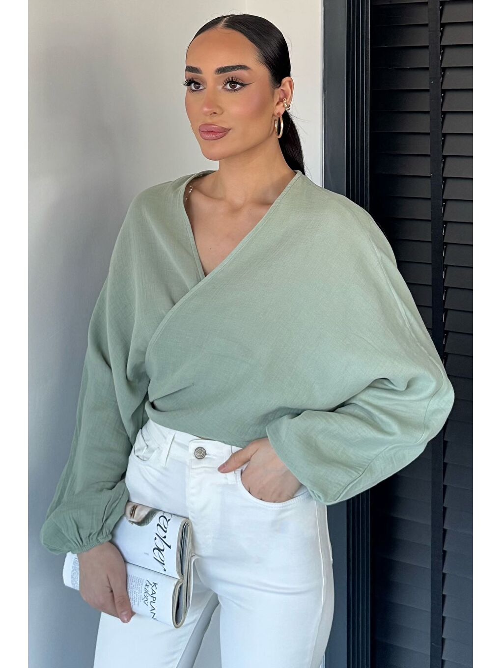 Yeşil Kadın Yarasa Kol Ön Bağlamalı Bluz-1