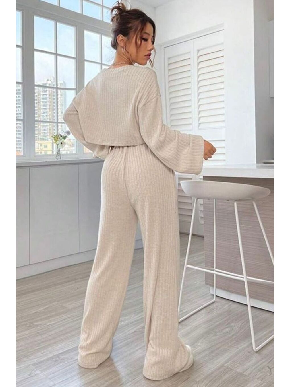 Kadın Bej Fitilli Örme Kumaş Bisiklet Yakalı Crop Sweatshirt Bol Kesim Rahat Eşofman Takım-3