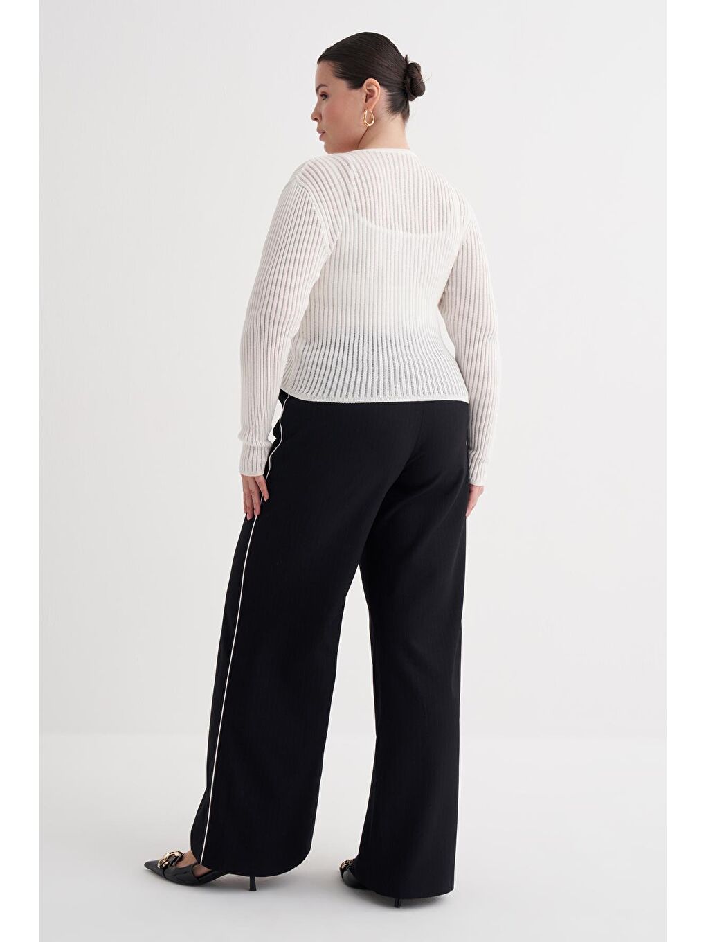 Beyaz Transparan İnce Triko Bluz-4