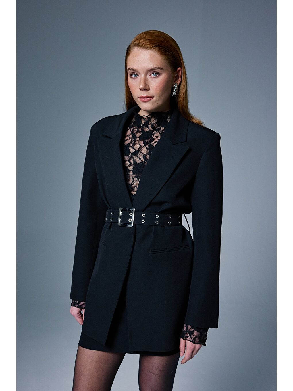 Kemer Detaylı Ceket - Siyah-4