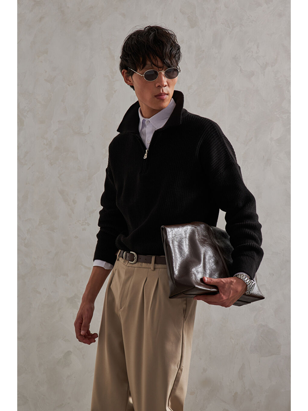 Siyah Erkek Yakası Fermuarlı Oversize Kazak