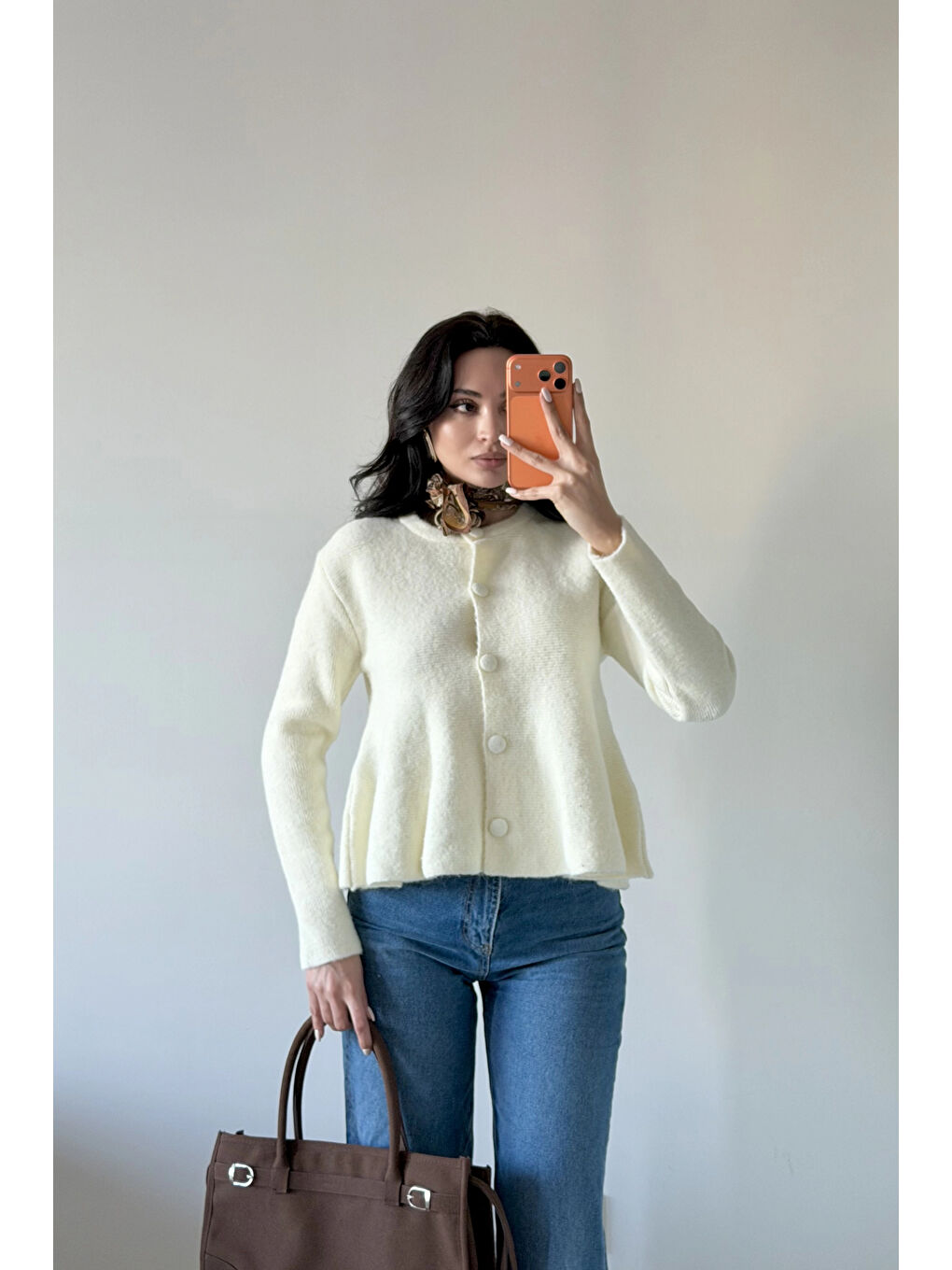 Kadın Ekru Eteği Volanlı Triko Hırka 1014-2525-4