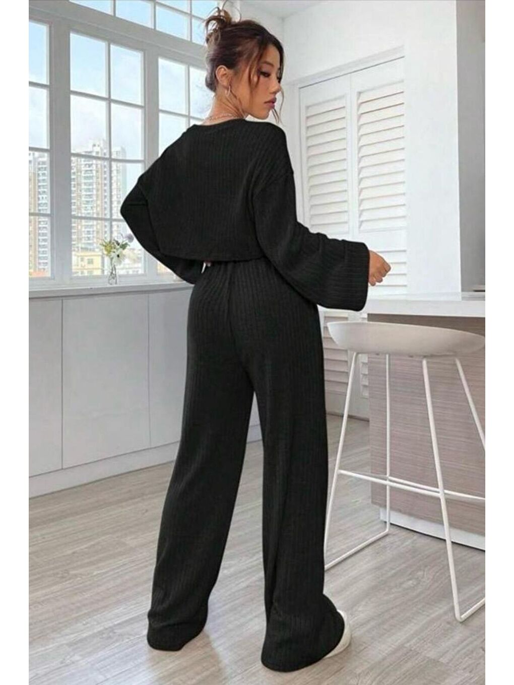 Kadın Siyah Fitilli Örme Kumaş Bisiklet Yakalı Crop Sweatshirt Bol Kesim Rahat Eşofman Takım-2