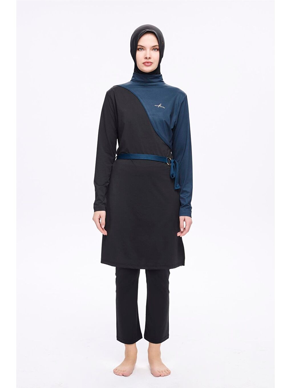 Kuşak Detaylı Siyah Lacivert Elastanlı 5 Parça Tam Tesettür Mayo Takımı 5007