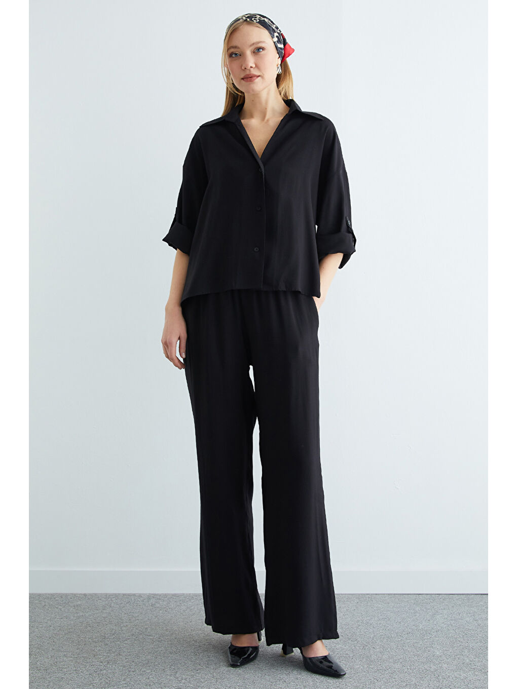 Siyah Düğmeli Beli Lastikli Kapri Kol 2 Li Takım-1