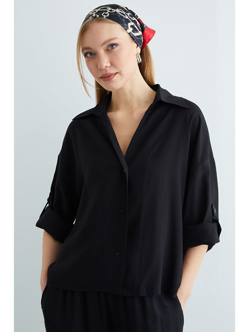 Siyah Düğmeli Beli Lastikli Kapri Kol 2 Li Takım-3