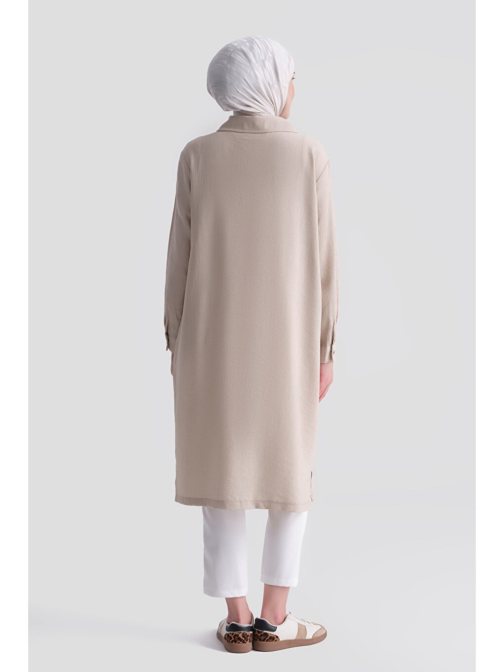 Düğme Detaylı Dokulu Tunik Bej-4