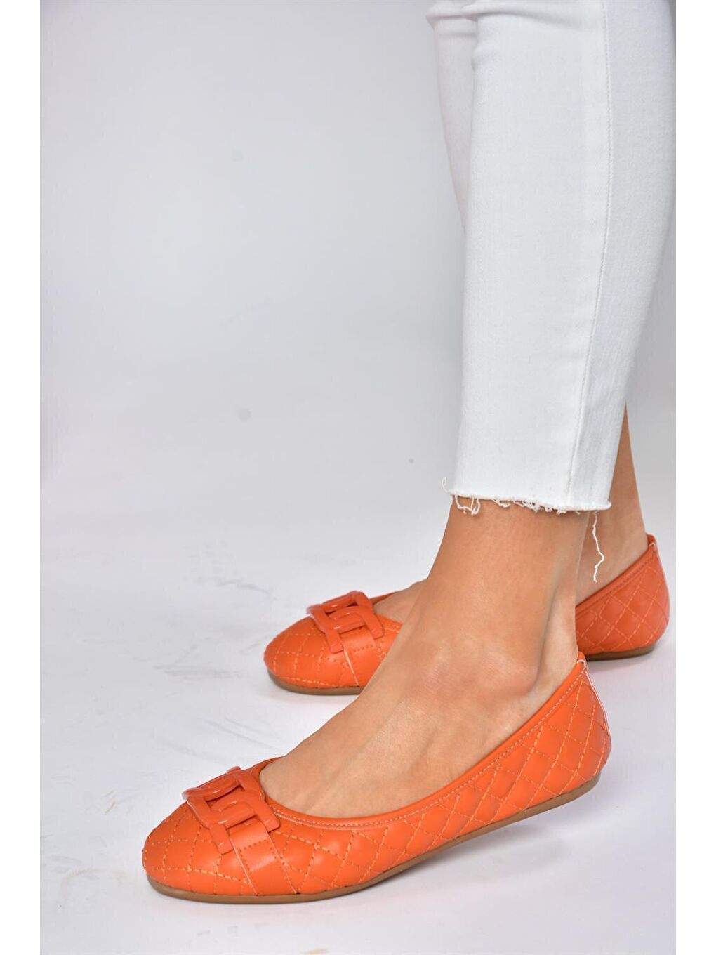 P250005209 Turuncu Kapitone Tokalı Günlük Kadın Babet