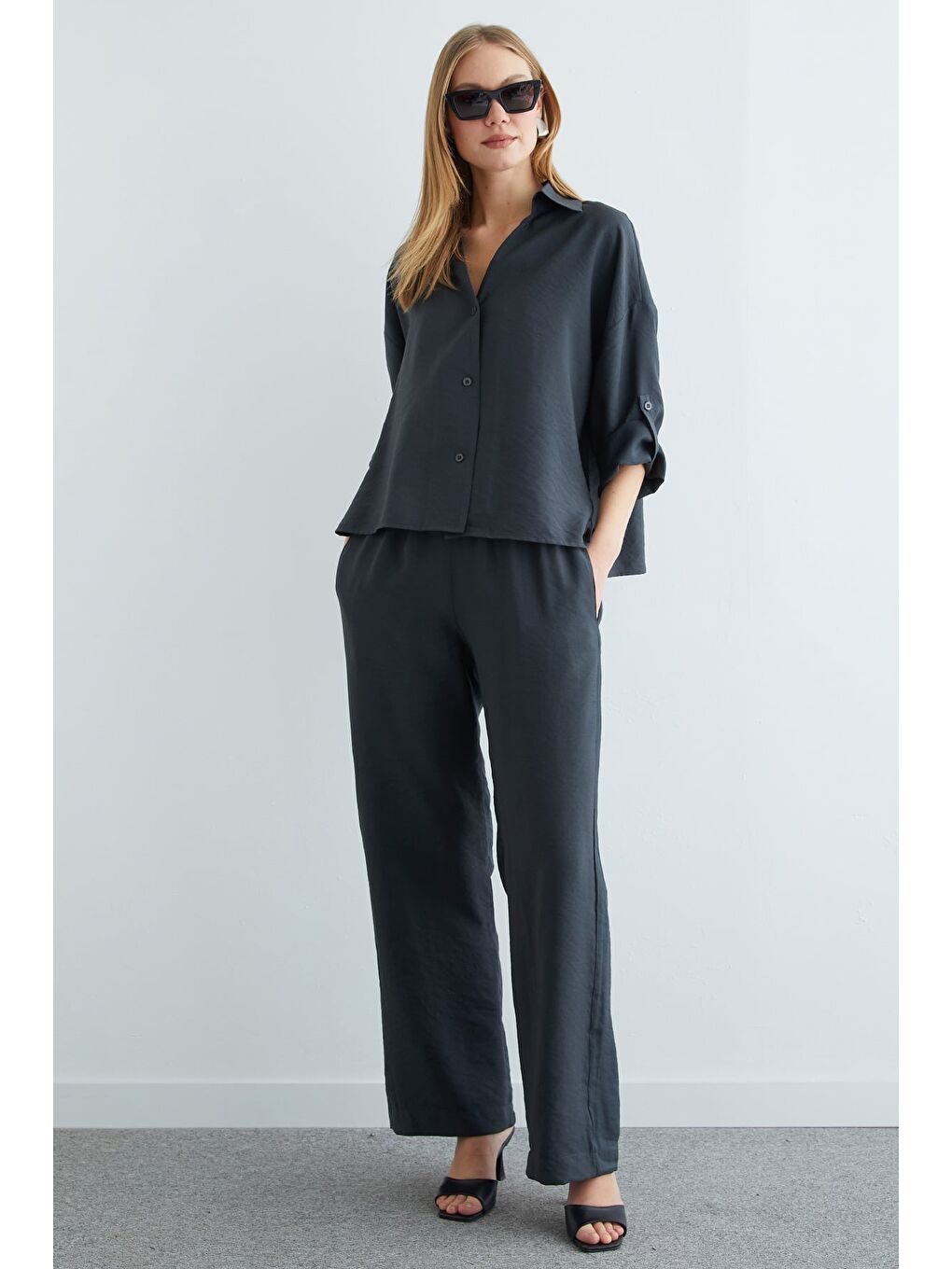 Antrasit Düğmeli Beli Lastikli Kapri Kol 2 Li Takım-2