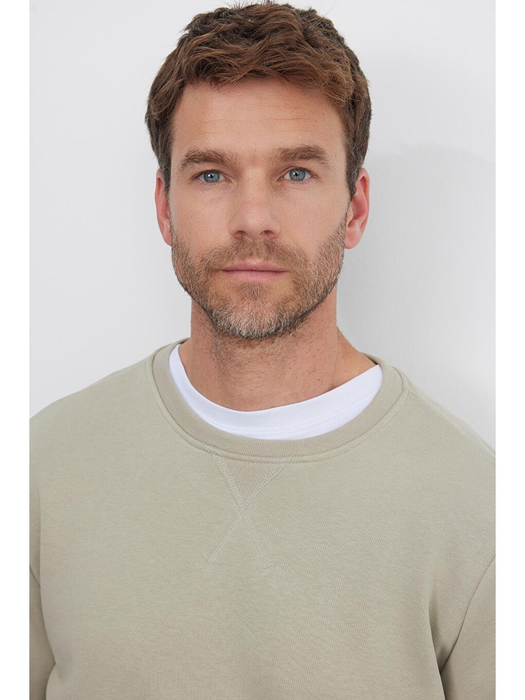 Bej Unisex Relax Fit Rahat Kesim %100 Pamuk Basic Taş Bisiklet Yaka Sweatshirt-1