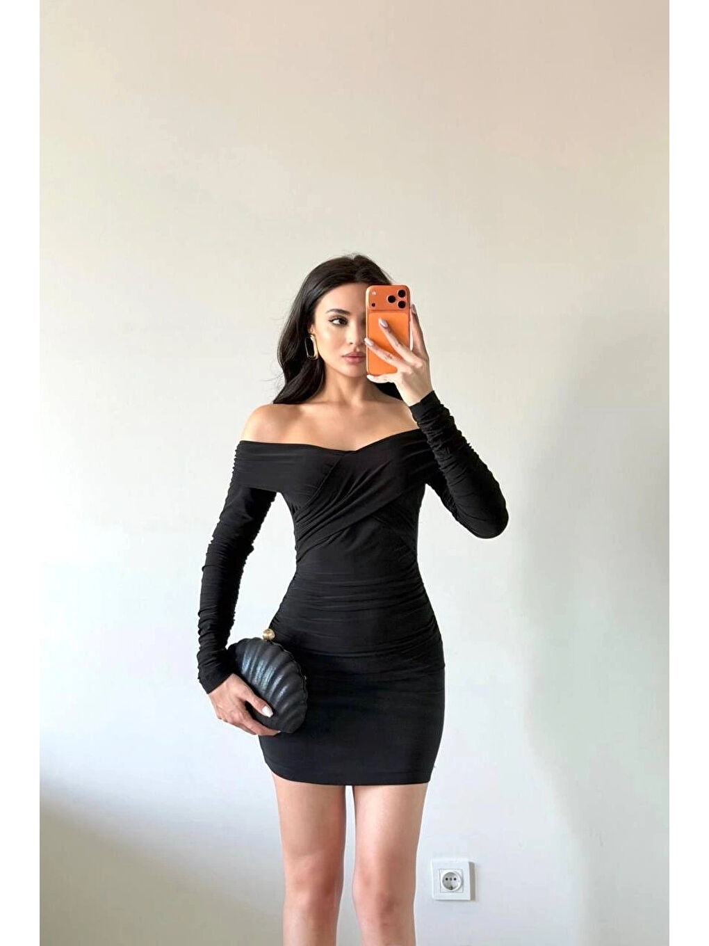 Kadın Siyah Göğüs Çapraz Büzgülü Elbise 1041-2732-2