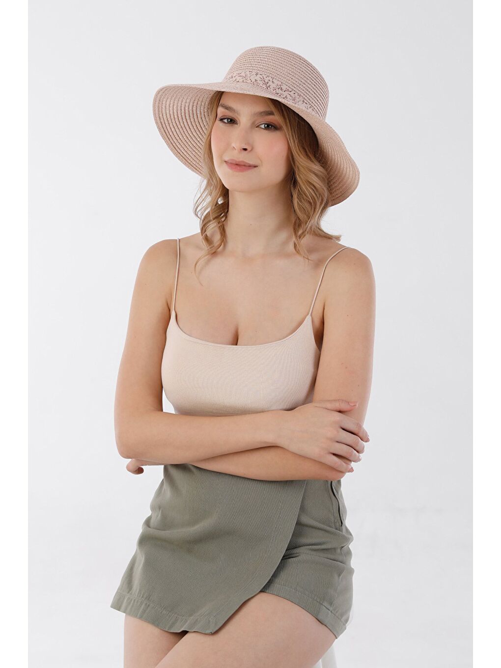 Pembe Kurdeleli Hasır Şapka-1