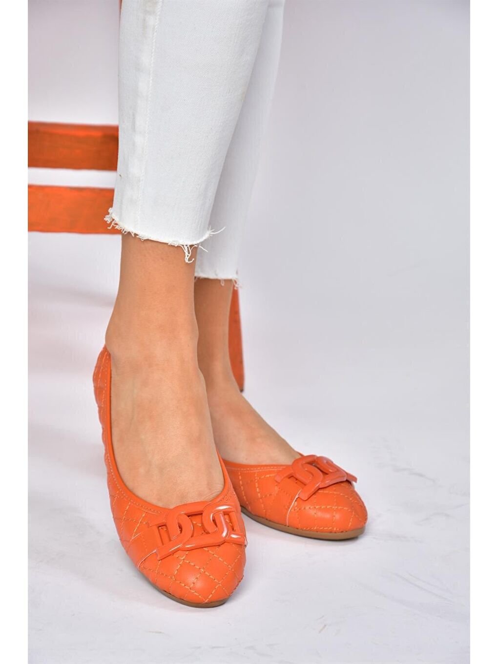 P250005209 Turuncu Kapitone Tokalı Günlük Kadın Babet-1