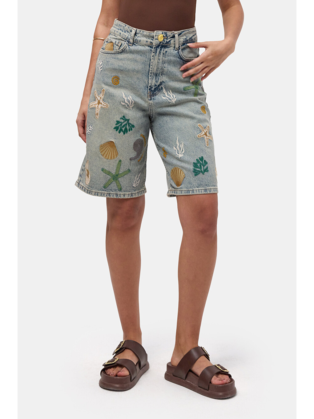 Mavi Kadın Jean Rengi 4s6-65 Nakışlı Özel Tasarım Bermuda Denim Şort-2