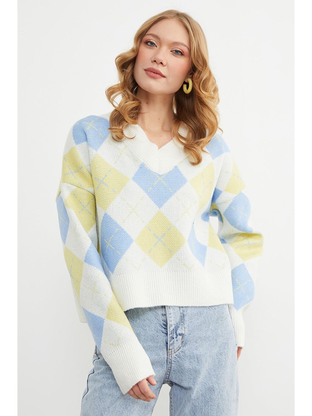 Ekru Baklava Desenli V Yaka Triko Kazak-4