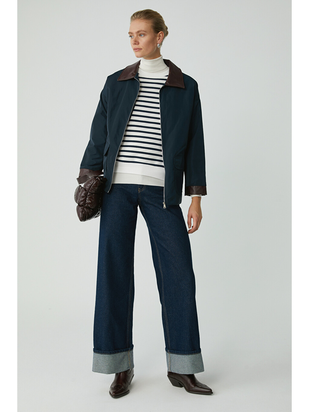 Sahra Kadın Pamuklu Içi Polarlı Yumuşacık Oversize Yuvarlak Yaka Basıc Lacivert-ekru Sweatshirt-5