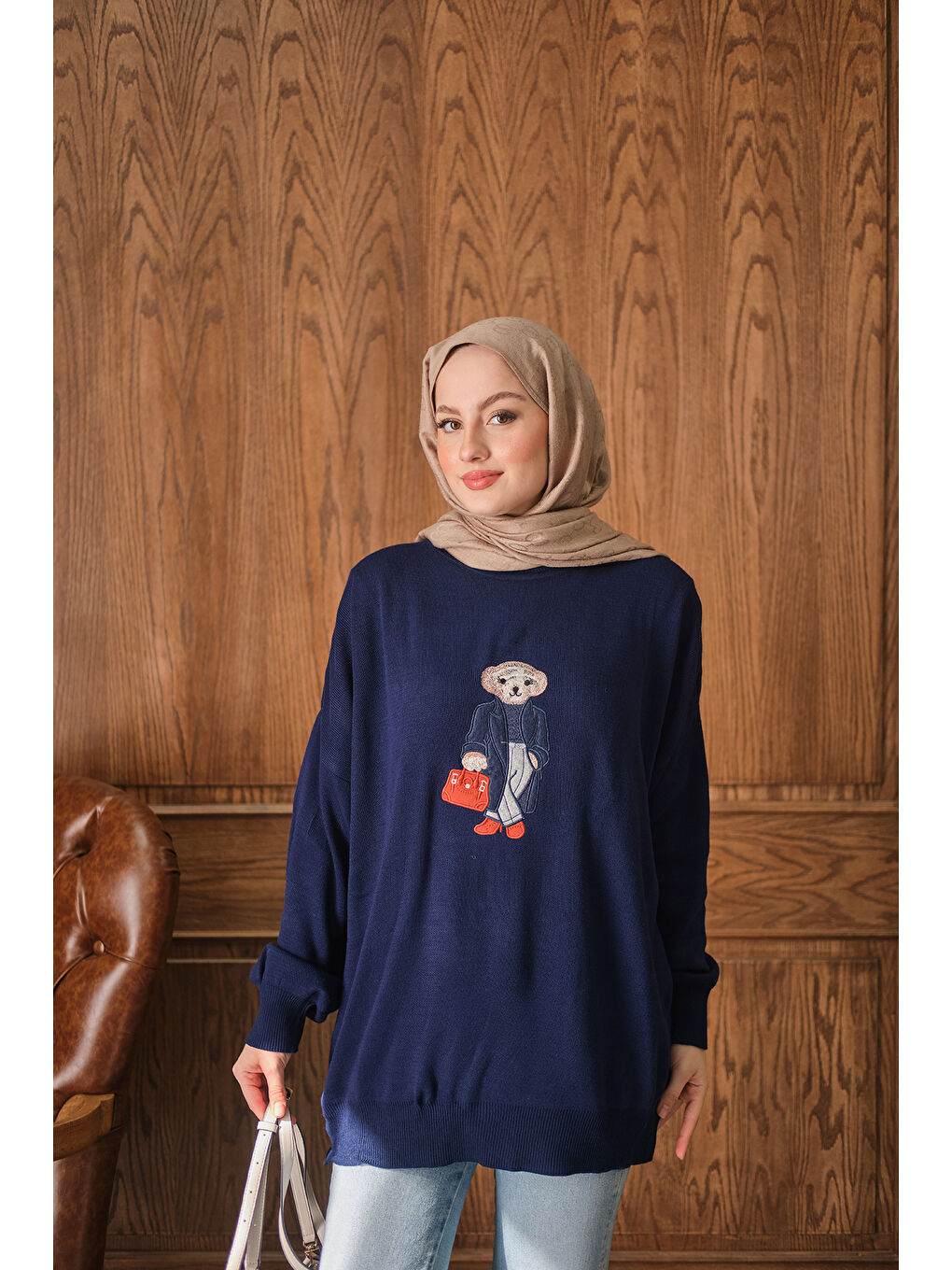 Kadın Ayıcık Nakışlı Triko Takım Lacivert