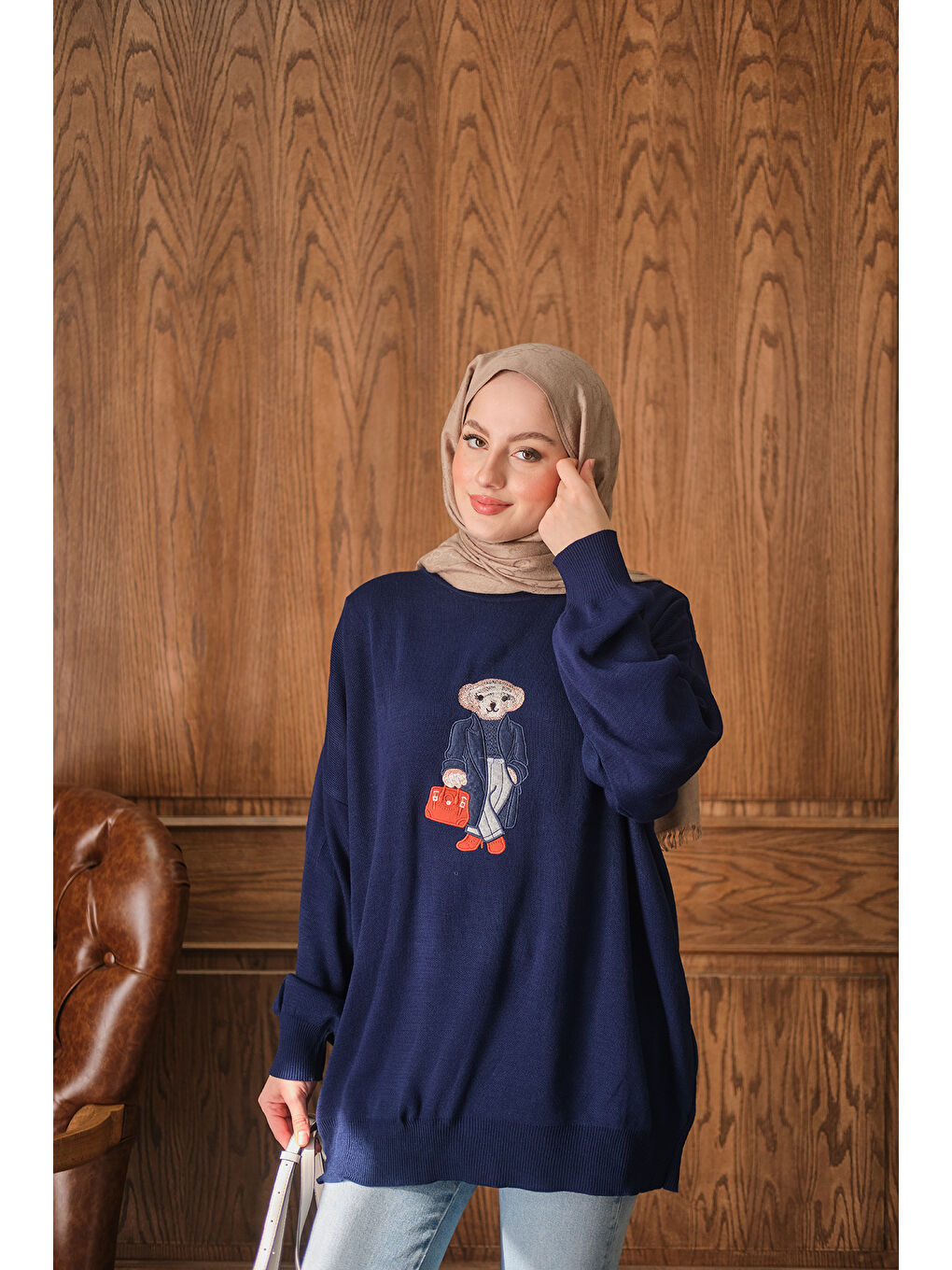 Kadın Ayıcık Nakışlı Triko Takım Lacivert-1
