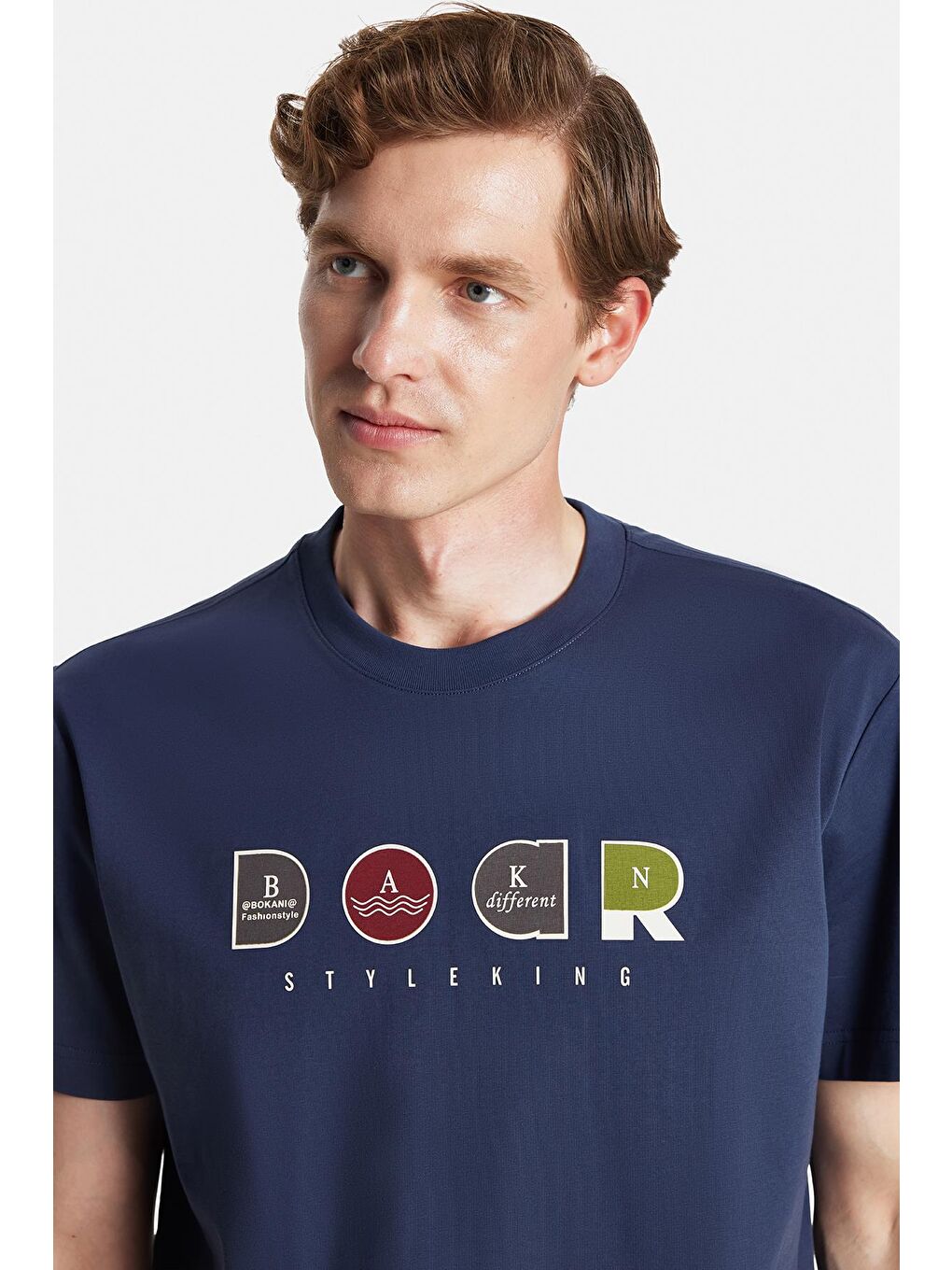 Relax Fit Rahat Kesim Pamuklu Ön Baskı Detaylı Bisiklet Yaka Lacivert Erkek Tişört-1