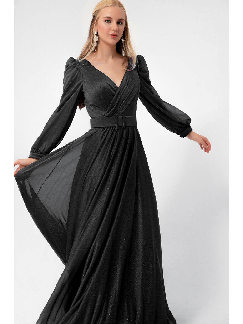 Kadın Siyah Kruvaze Yaka Simli Uzun Kloş Abiye Elbise-1